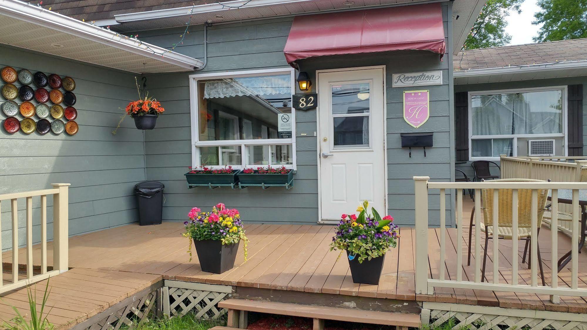 Motel De L'Outlet Magog Exterior photo